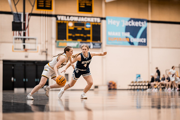 WBB vs STOUT -110