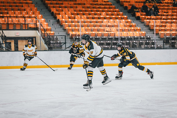 CMHKY vs UWM -57