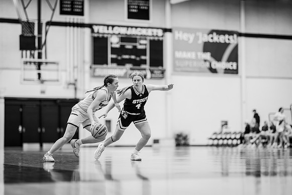 WBB vs STOUT -111