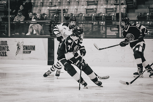 CMHKY vs UWM -110