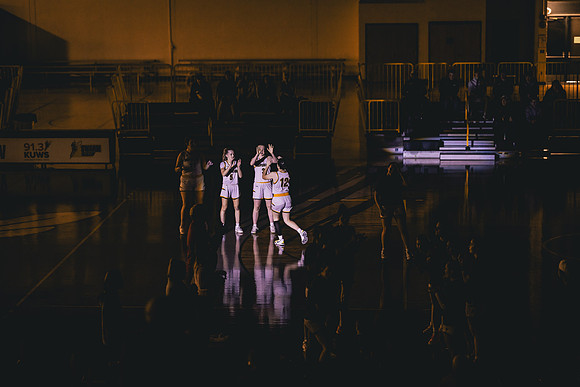 WBB vs STOUT -26