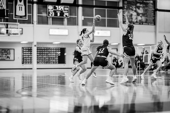 WBB vs STOUT -162