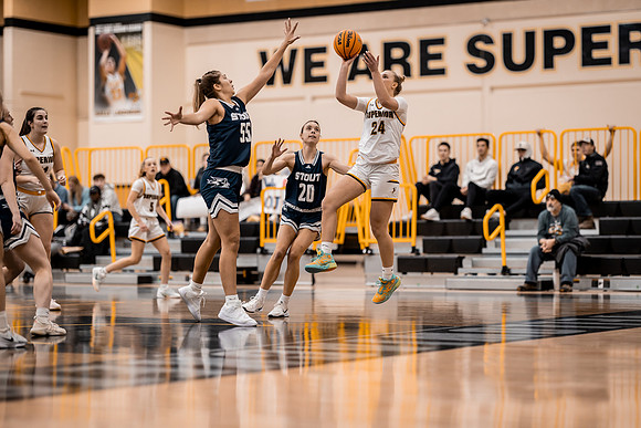 WBB vs STOUT -176