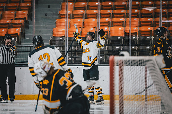 CMHKY vs UWM -85