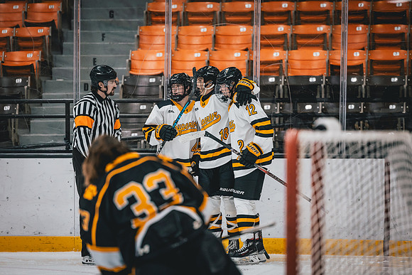 CMHKY vs UWM -93