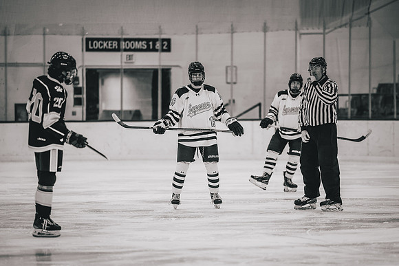 CMHKY vs UWM -107