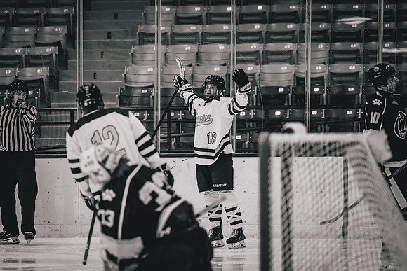 CMHKY vs UWM -86