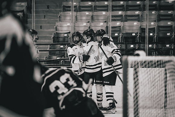 CMHKY vs UWM -92