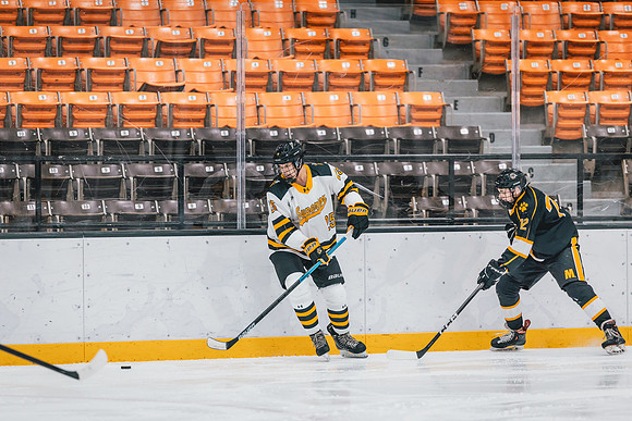 CMHKY vs UWM -36