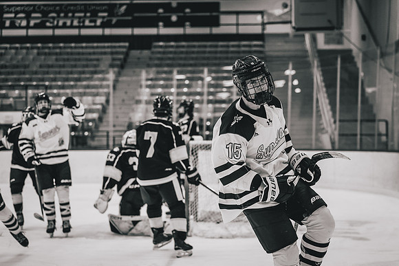 CMHKY vs UWM -149
