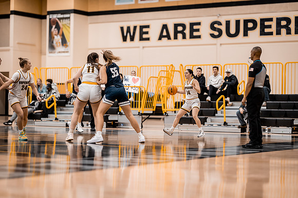WBB vs STOUT -173