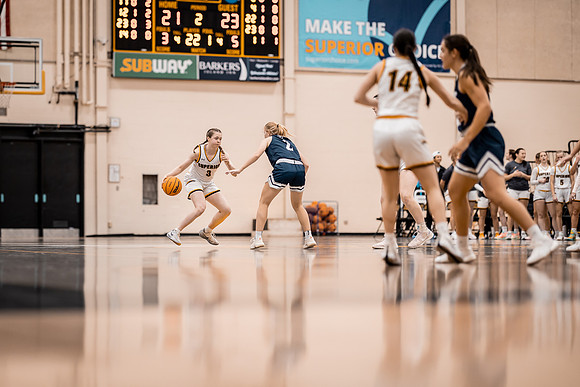 WBB vs STOUT -157