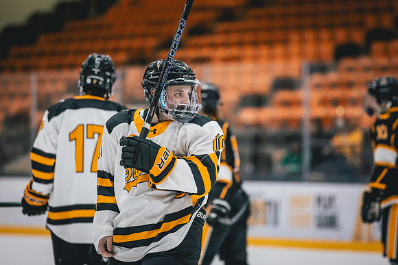 CMHKY vs UWM -166