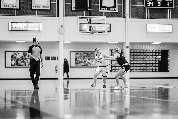 WBB vs STOUT -197