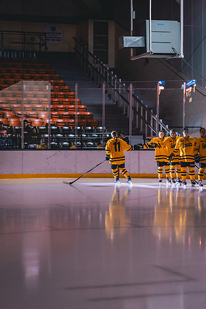 whky vs uwec-42