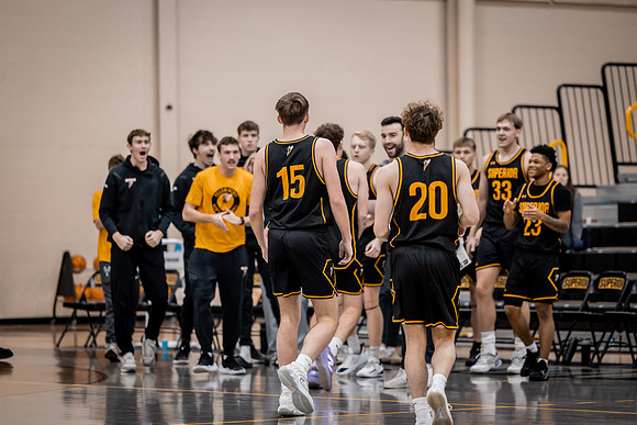 MBB vs SNC -76