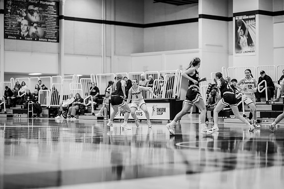 WBB vs STOUT -182