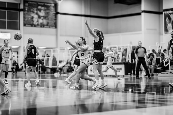 WBB vs STOUT -186