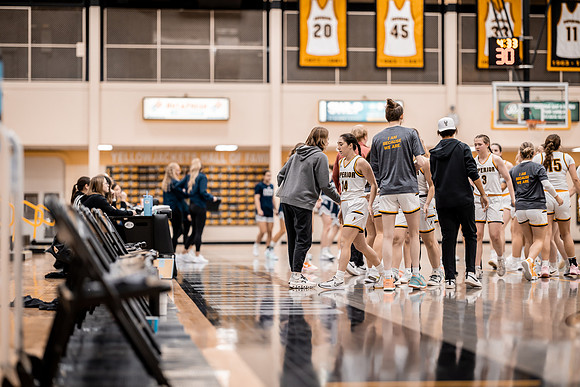 WBB vs STOUT -178