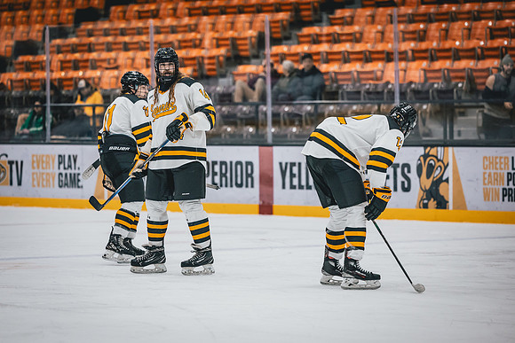 CMHKY vs UWM -168