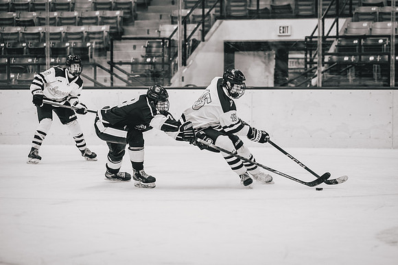 CMHKY vs UWM -140