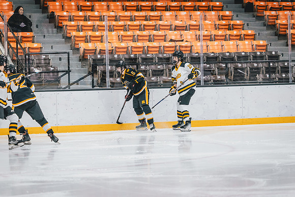 CMHKY vs UWM -29