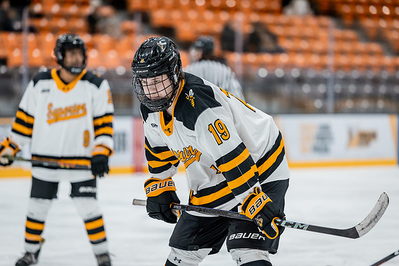 CMHKY vs UWM -11