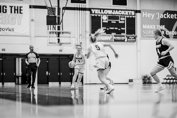 WBB vs STOUT -67