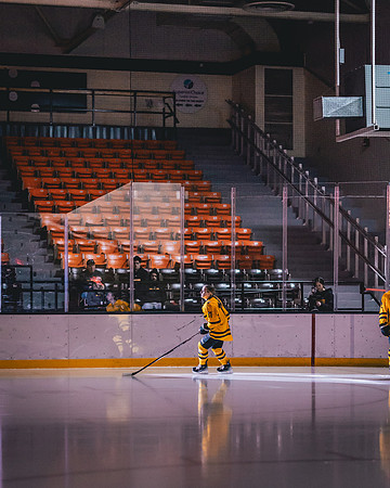 whky vs uwec-44