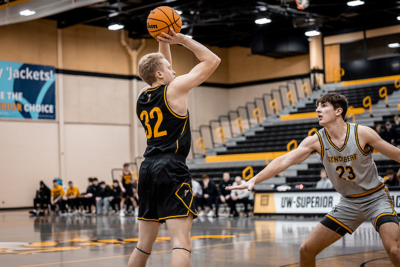 MBB vs SNC -95