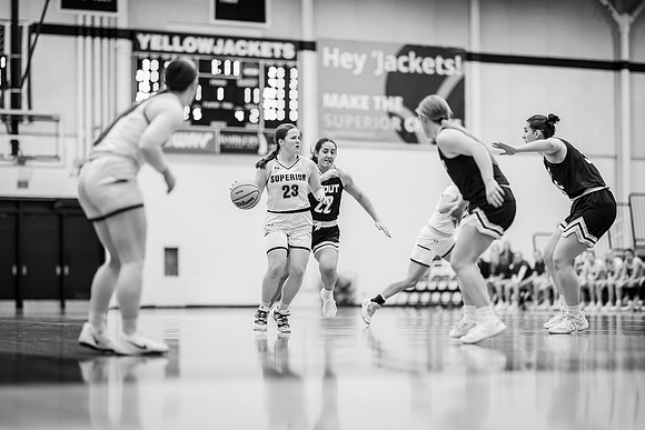 WBB vs STOUT -89