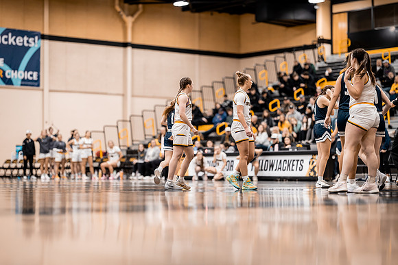 WBB vs STOUT -118