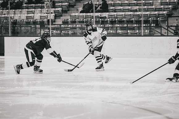 CMHKY vs UWM -77