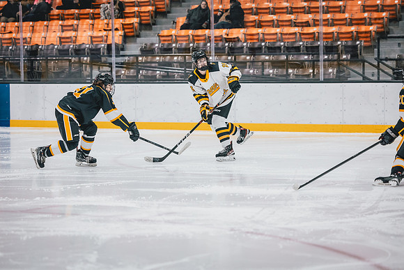 CMHKY vs UWM -76