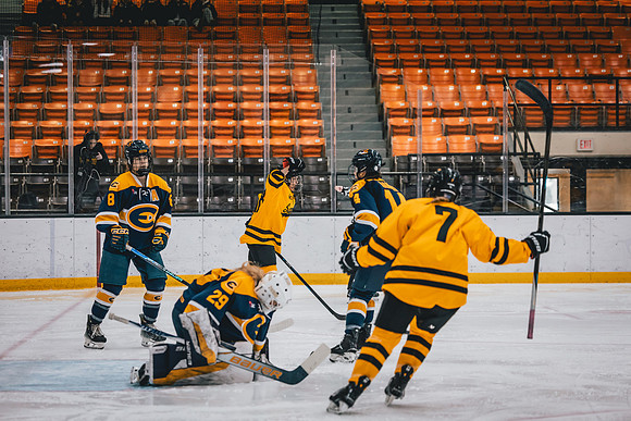 WHKY vs UWEC-2