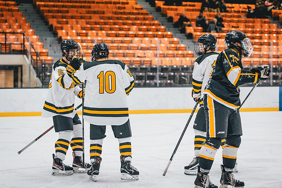 CMHKY vs UWM -65
