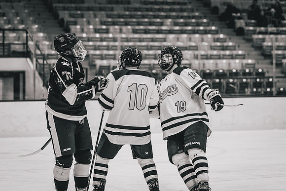 CMHKY vs UWM -64