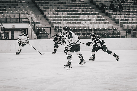 CMHKY vs UWM -58