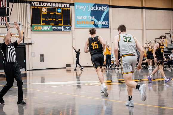 MBB vs SNC -85