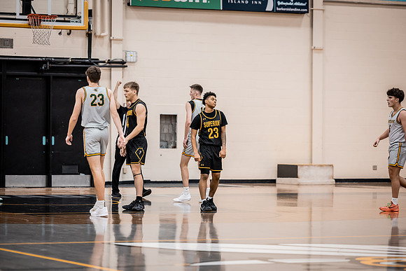 MBB vs SNC -102