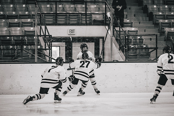 WHKY vs UWEC-6