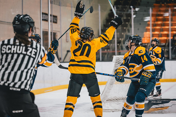 WHKY vs UWEC-7