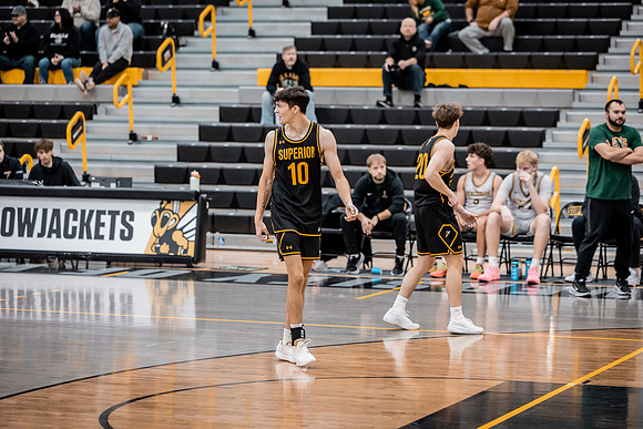MBB vs SNC -129