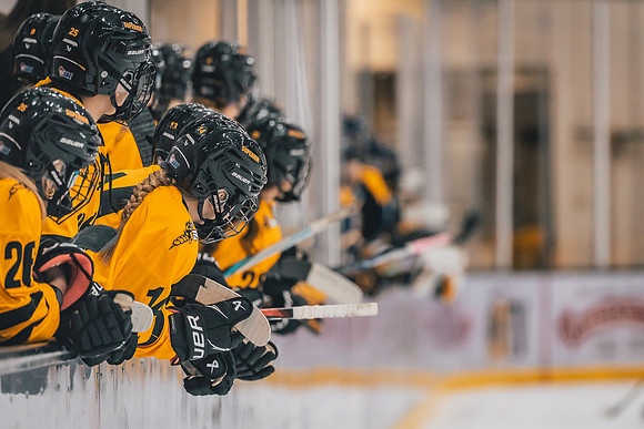 WHKY vs UWEC-17