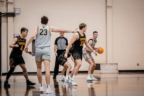 MBB vs SNC -100