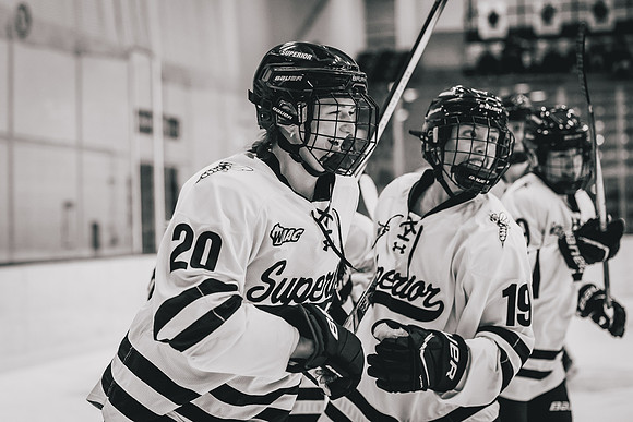 WHKY vs UWEC-11