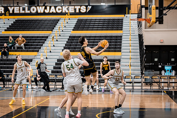 MBB vs SNC -112