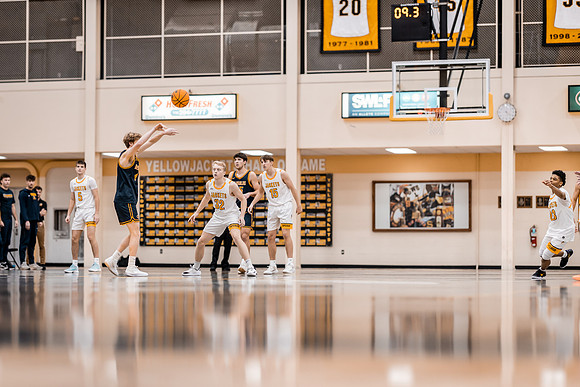 UWS MBB vs UWEC-163