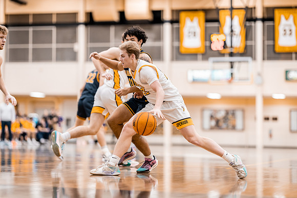 UWS MBB vs UWEC-72