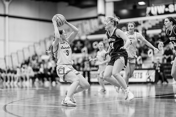 WBB vs UWSP Edits-54
